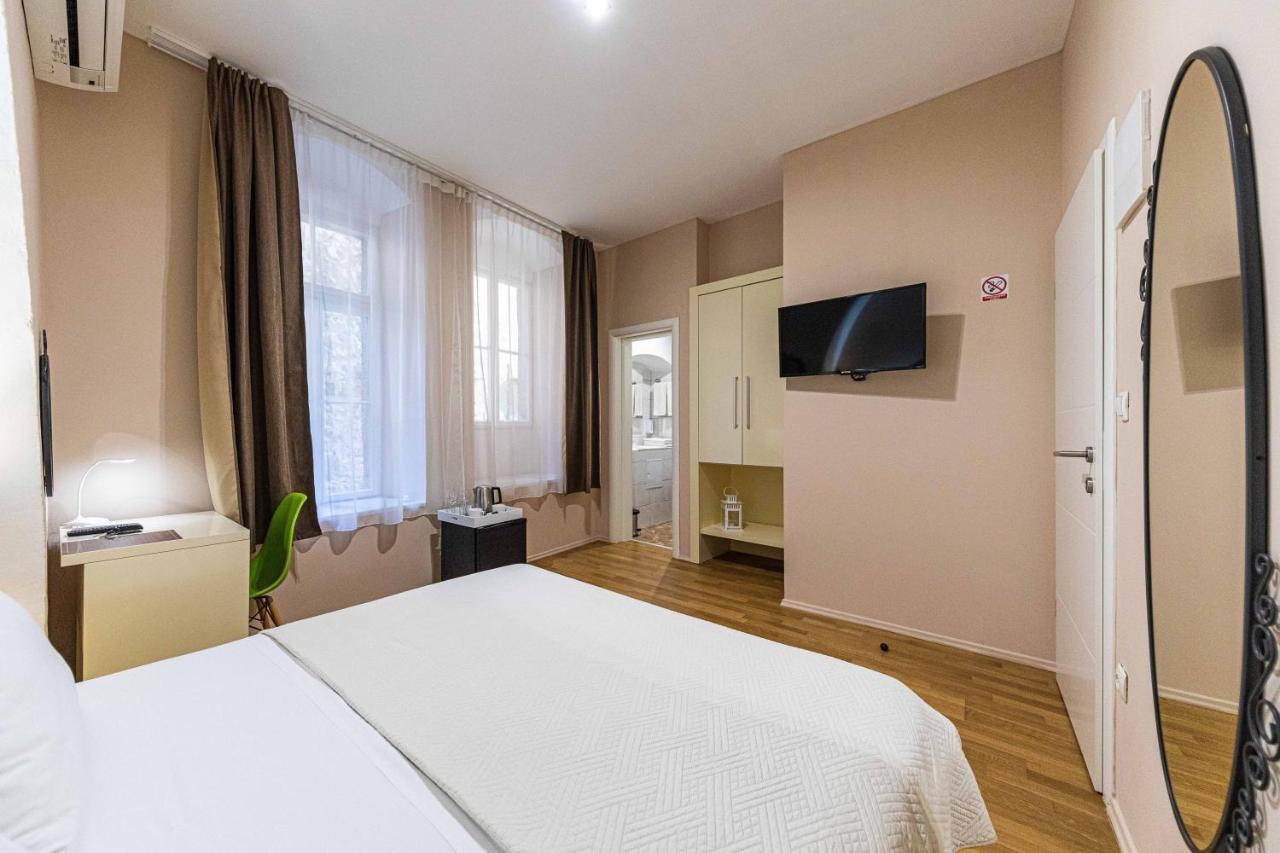 Pjaca City Rooms Split Bagian luar foto