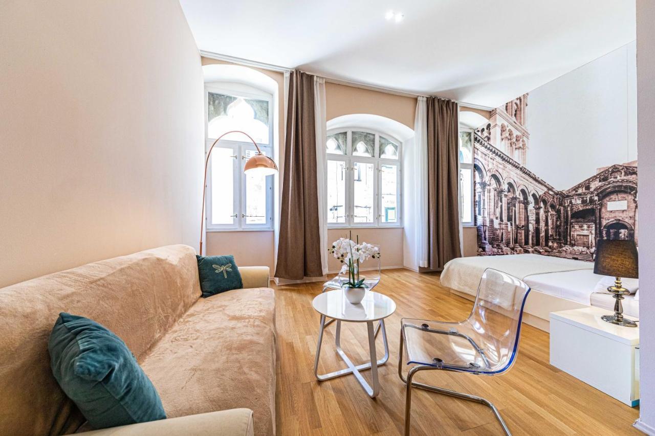 Pjaca City Rooms Split Bagian luar foto