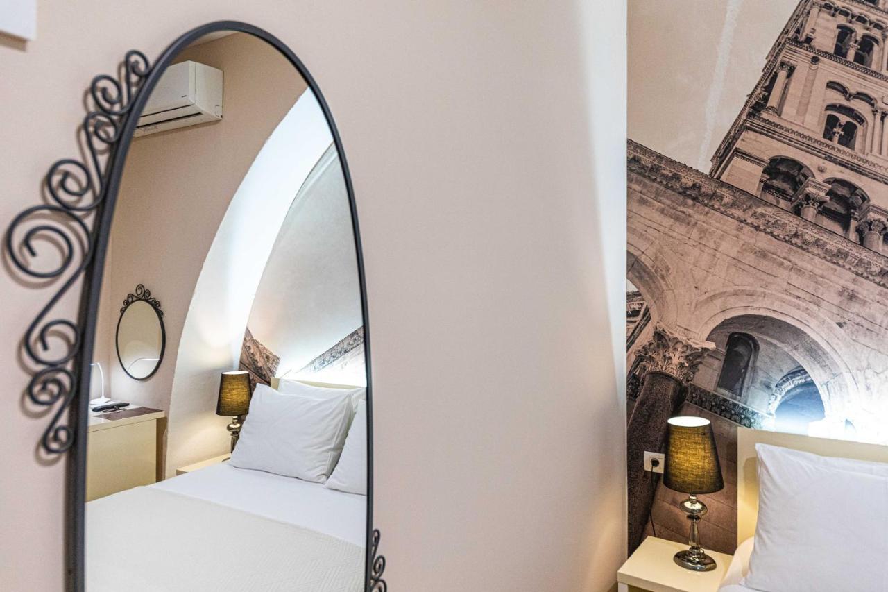 Pjaca City Rooms Split Bagian luar foto