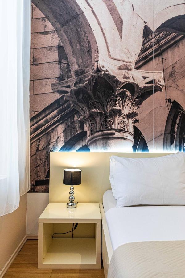 Pjaca City Rooms Split Bagian luar foto