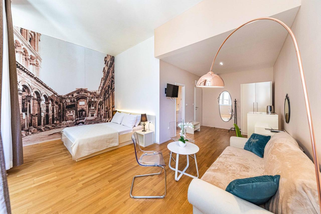 Pjaca City Rooms Split Bagian luar foto