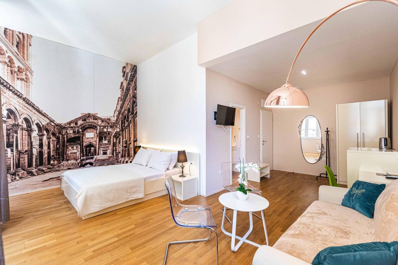 Pjaca City Rooms Split Bagian luar foto